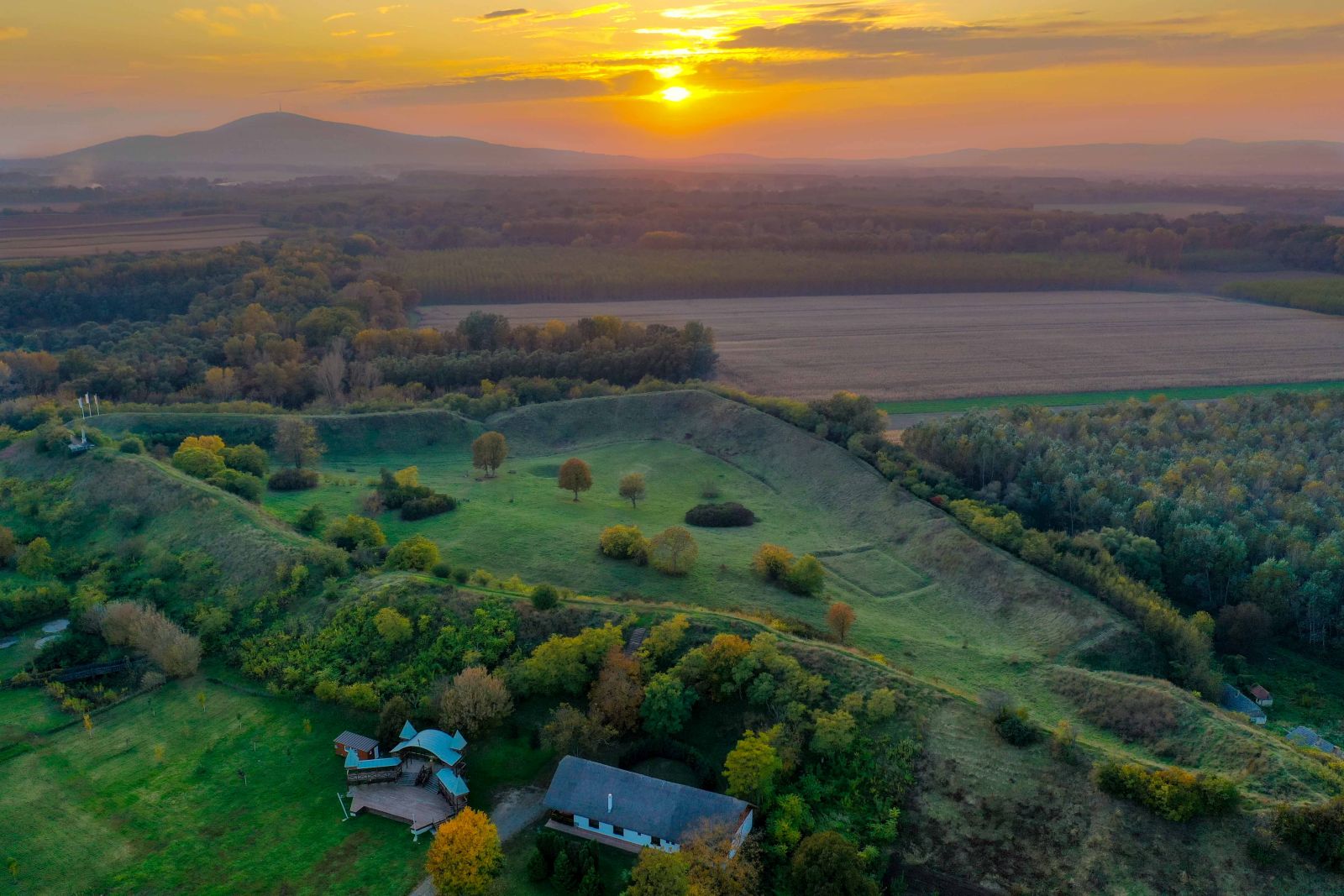 A szabolcsi földvár 