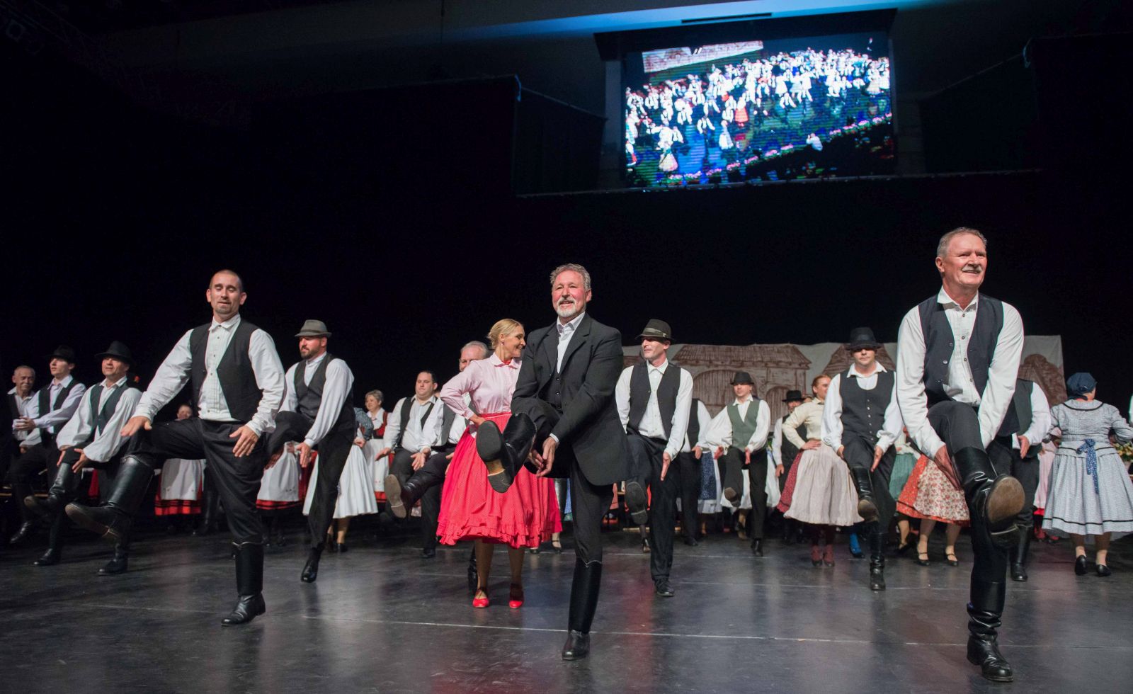 Szabolcs Néptáncegyüttes munkássága 